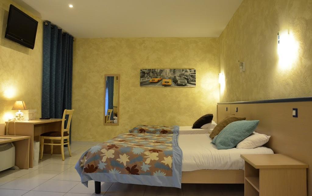 Auberge De Bonpas Logis De France 호텔 아비뇽 외부 사진